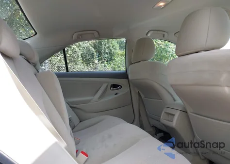 2011 Toyota Camry Le from USA, damaged, VIN 4T1BF3EK6BU188212